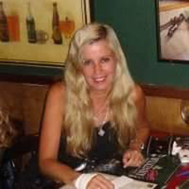 Prof. Dra. María Gabriela Sampere