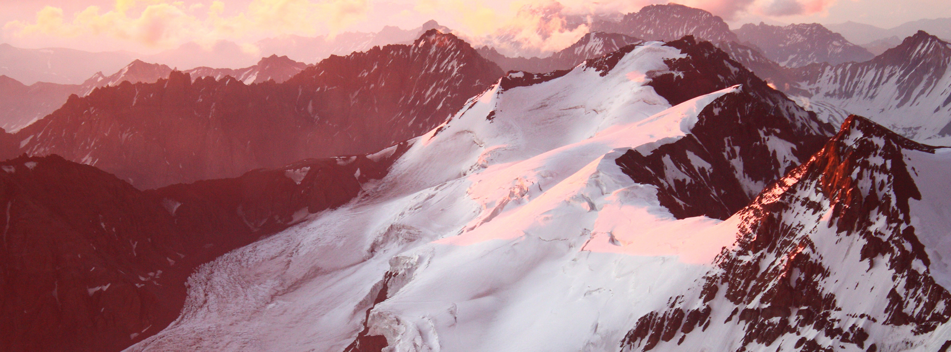 Glaciar Horcones Superior, Parque Provincial Aconcagua, Mendoza | foto Mariano Castro 2011 | ING IANIGLA | DemCom Glaciar Horcones Superior, Parque Provincial Aconcagua, Mendoza | foto Mariano Castro 2011 | ING IANIGLA | DemCom